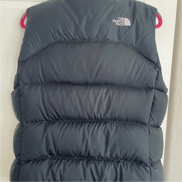 The North Face Nuptse Vest - Picture 4 of 8
